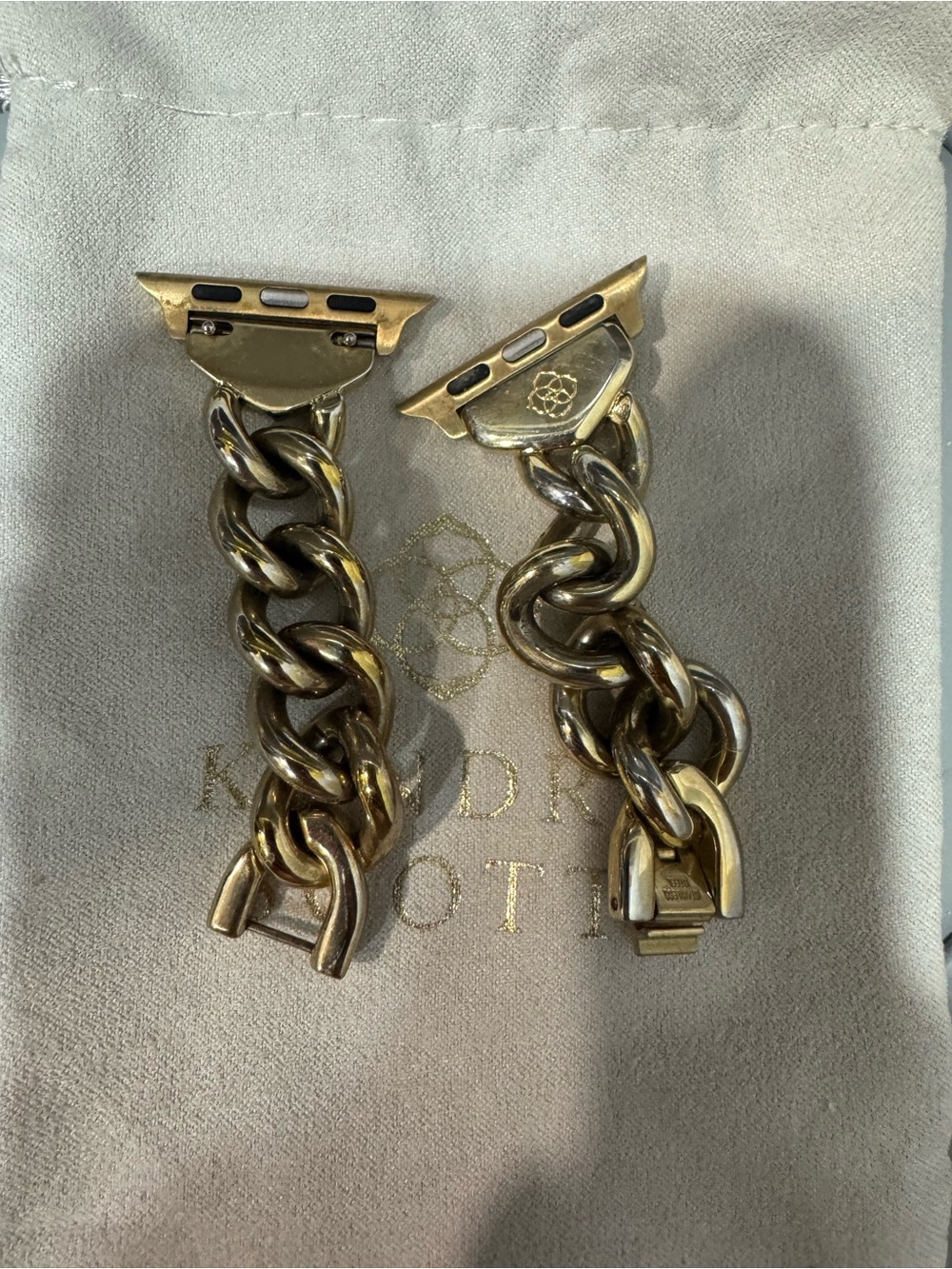 Kendra Scott Gold-Tone Chunky Chain Apple Watch Band Adapter